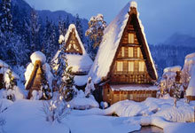 雷火电竞官网-神锋破阵！C罗以一敌众上演中超封神之战