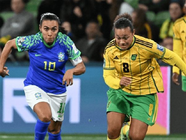 巴西女足遭遇逆境惨遭淘汰 巴西女足遭遇逆境惨遭淘汰