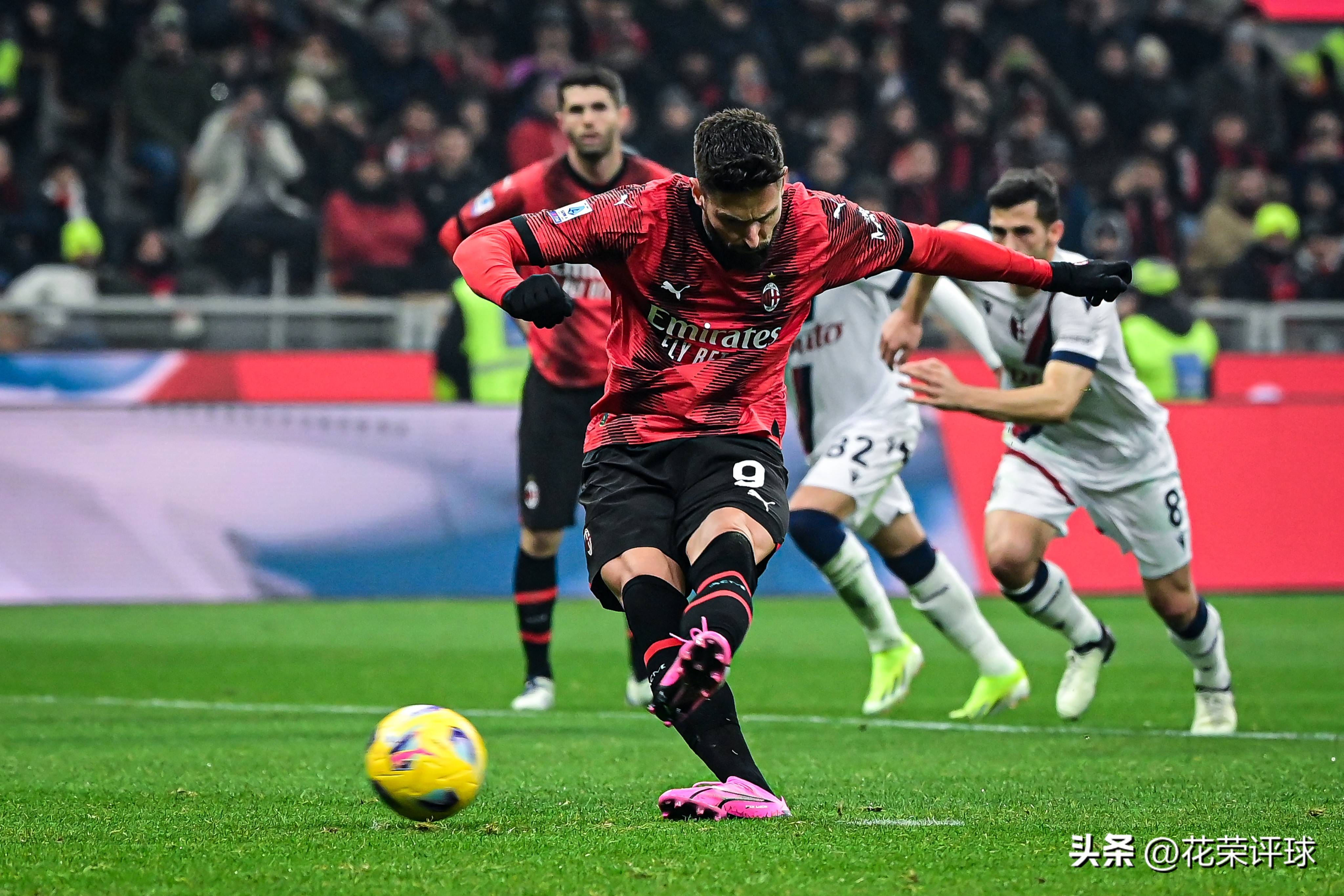 雷火电竞app-米兰球队举行赛季总结发布会