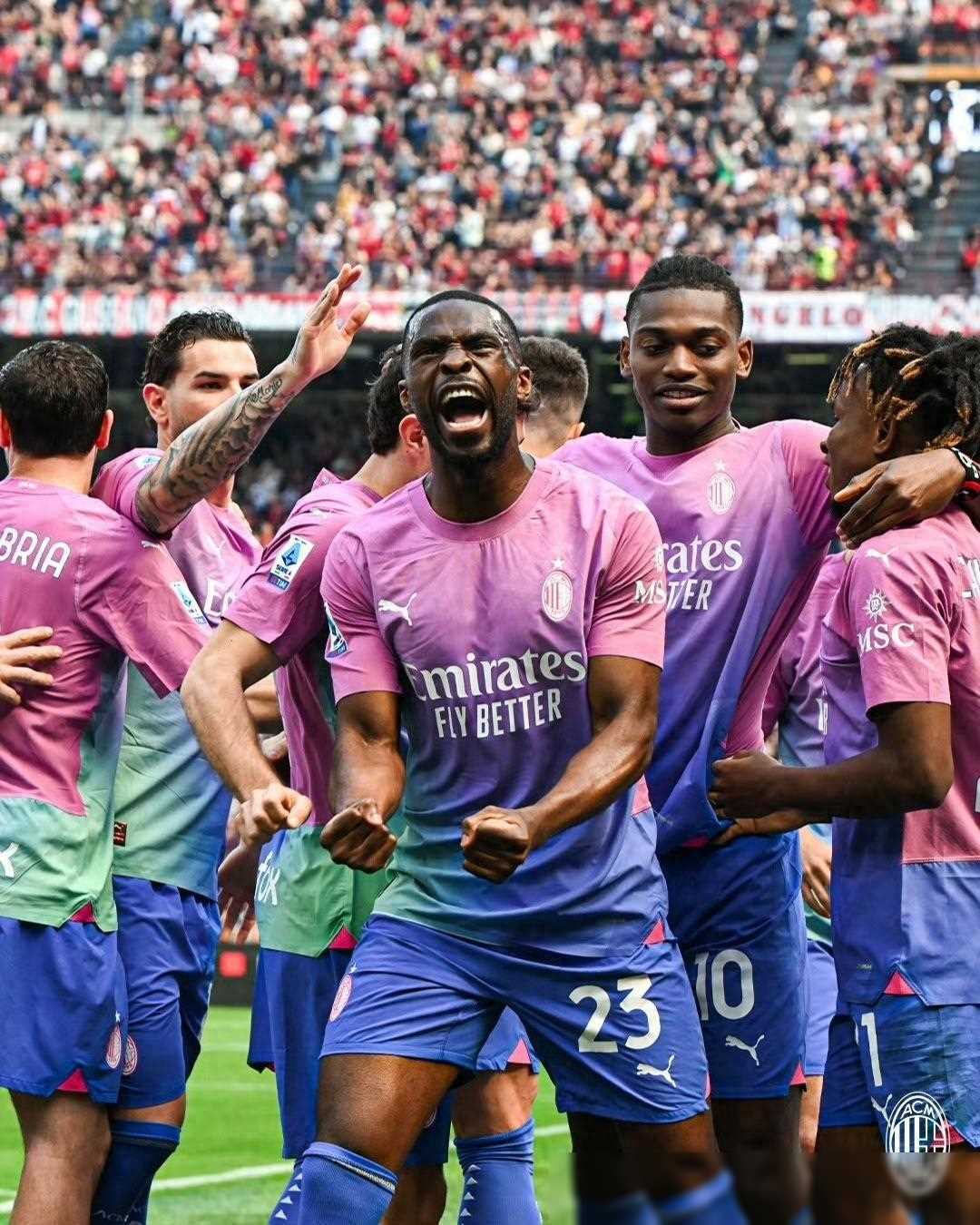 切尔西球队调整阵容备战重要比赛 切尔西球队调整阵容备战重要比赛