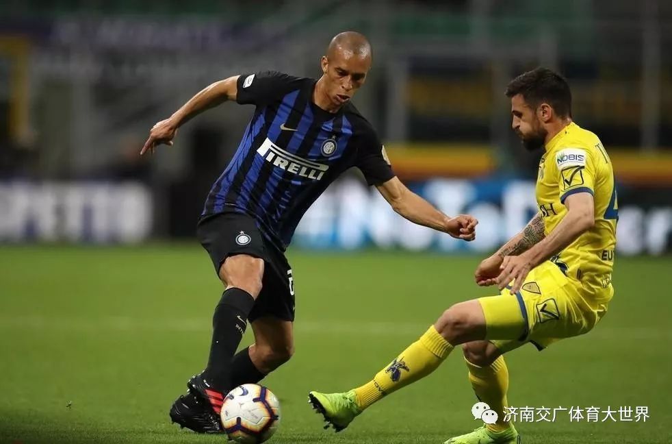 雷火电竞-包含米兰达展现出色状态挑战巴列卡诺的主场的词条