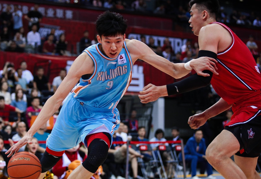新疆队绝杀快船，周琦扛起全队