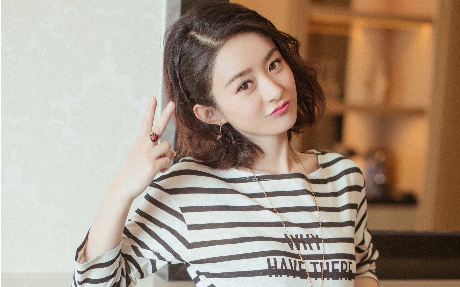 雷火电竞入驻-凌晨五点的巴尔韦德，点亮了整个丹佛的夜