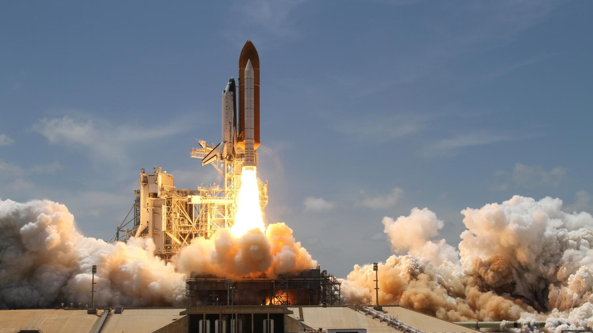 当七尺长人化身棋手，恩比德如何在热火对阵马刺之战中成为节奏中枢