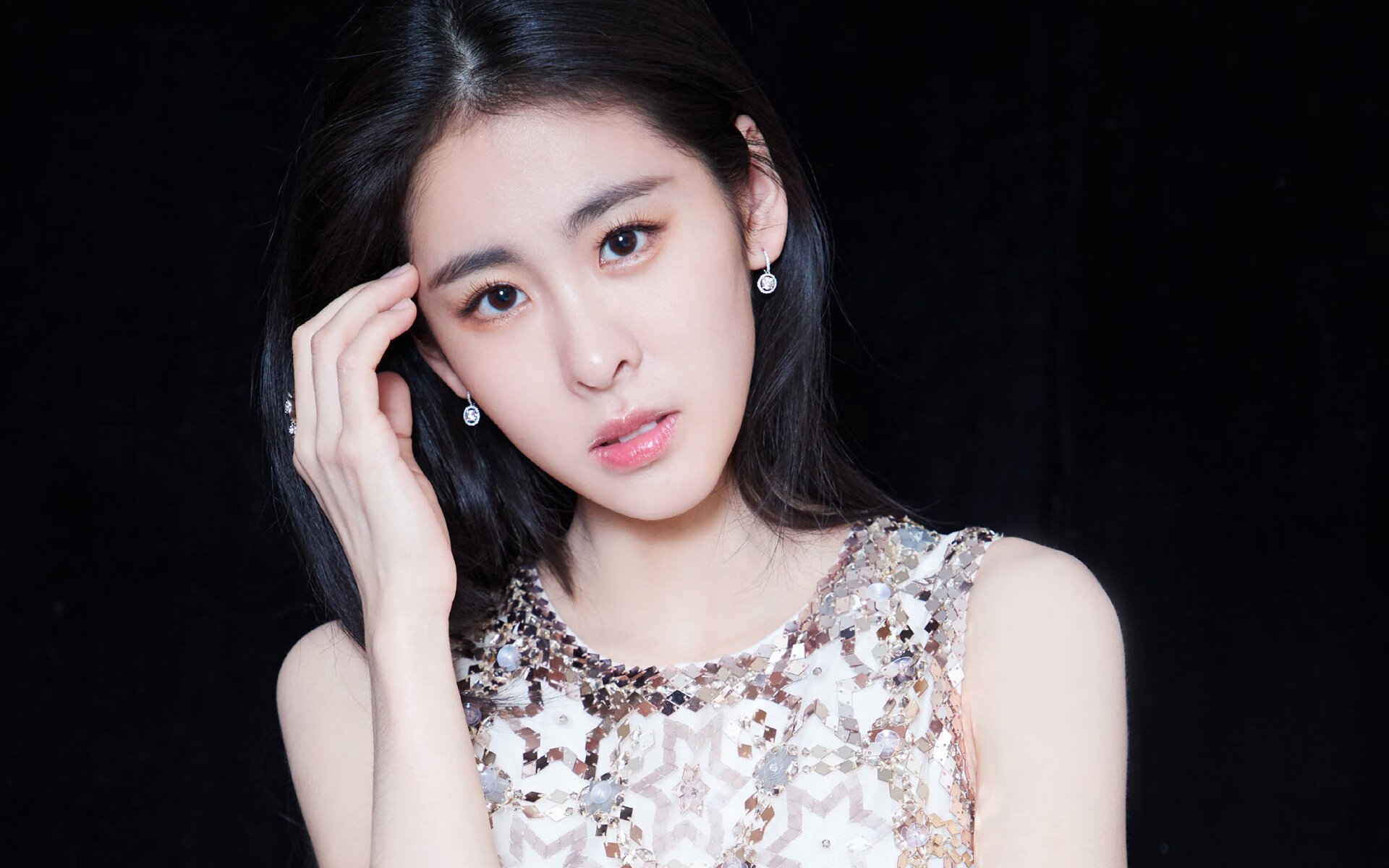 宿命舞台的压哨回响，当帕尔默的冷眸映照伯纳乌神话